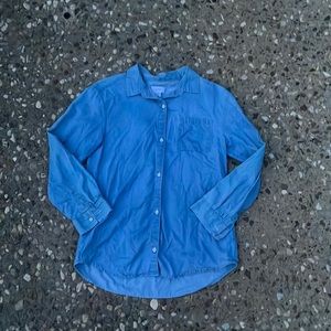 Old navy button down shirt